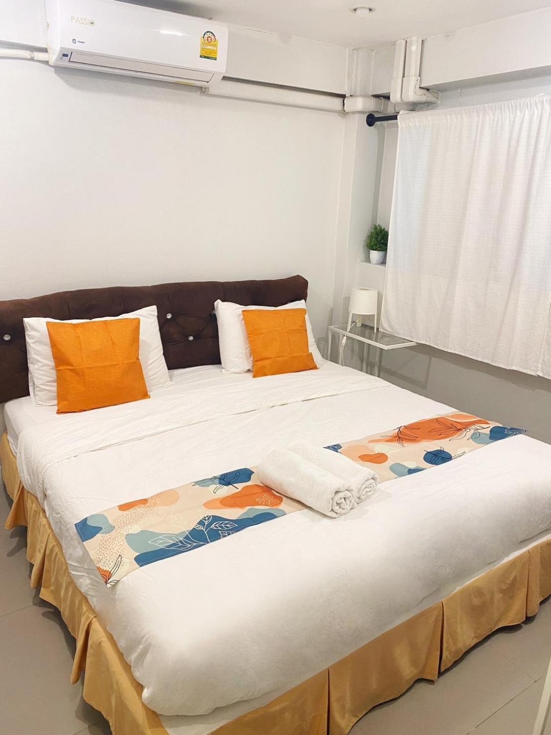 101 Seoul Hostel Bangkok Esterno foto